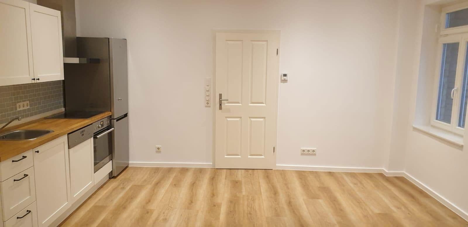 Pronájem bytu 2+kk 81 m², Niederwaldstraße, Wiesbaden, Hessen Pronájem bytu 2+kk 81 m², Niederwaldstraße, Wiesbaden, Hessen