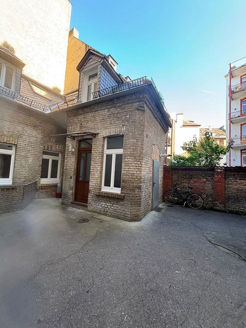 Pronájem bytu 2+kk 81 m², Niederwaldstraße, Wiesbaden, Hessen Pronájem bytu 2+kk 81 m², Niederwaldstraße, Wiesbaden, Hessen