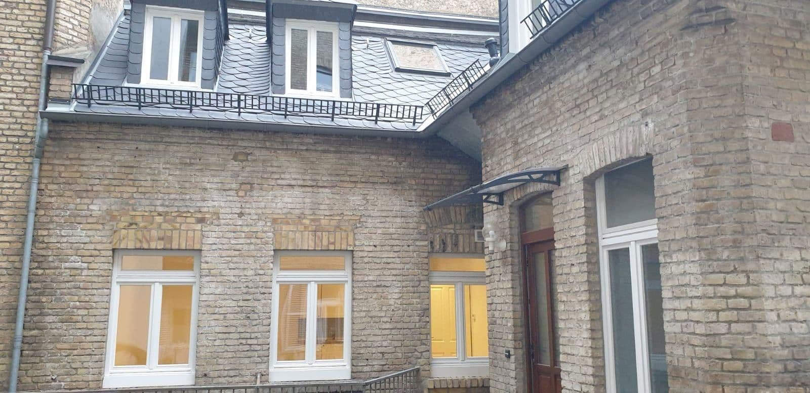 Pronájem bytu 2+kk 81 m², Niederwaldstraße, Wiesbaden, Hessen Pronájem bytu 2+kk 81 m², Niederwaldstraße, Wiesbaden, Hessen