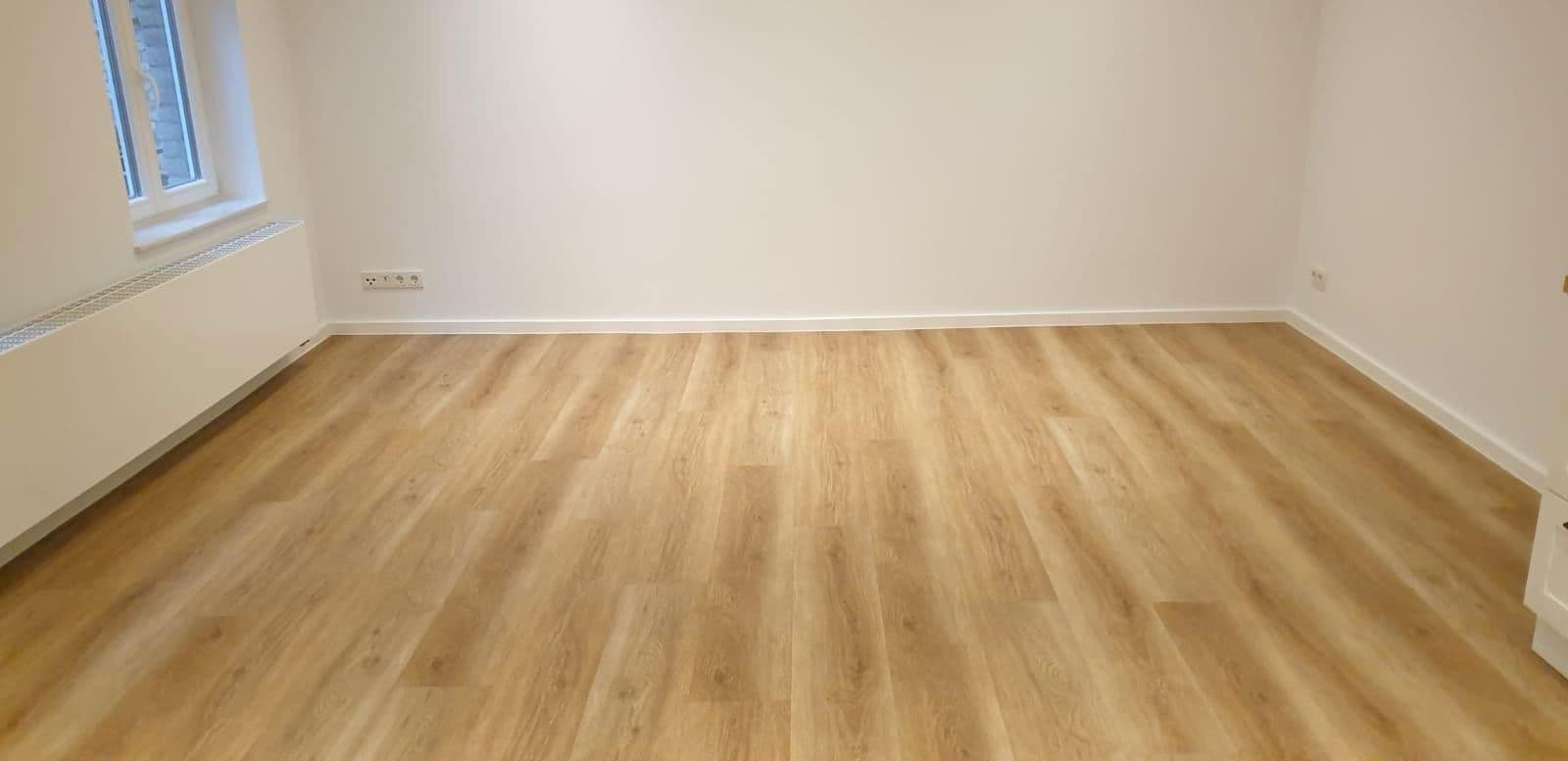 Pronájem bytu 2+kk 81 m², Niederwaldstraße, Wiesbaden, Hessen Pronájem bytu 2+kk 81 m², Niederwaldstraße, Wiesbaden, Hessen