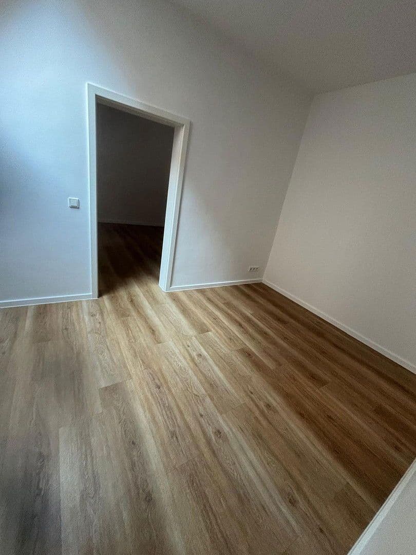 Pronájem bytu 2+kk 81 m², Niederwaldstraße, Wiesbaden, Hessen Pronájem bytu 2+kk 81 m², Niederwaldstraße, Wiesbaden, Hessen