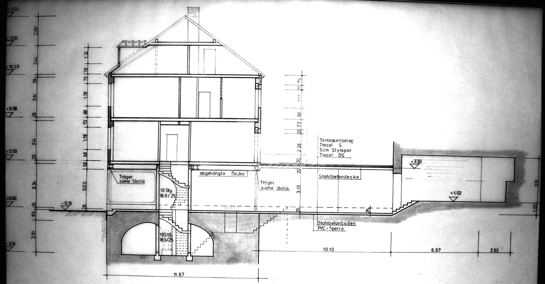Prodej domu 220 m², pozemek 196 m², Oppenheim, Porýní-Falc Prodej domu 220 m², pozemek 196 m², Oppenheim, Porýní-Falc