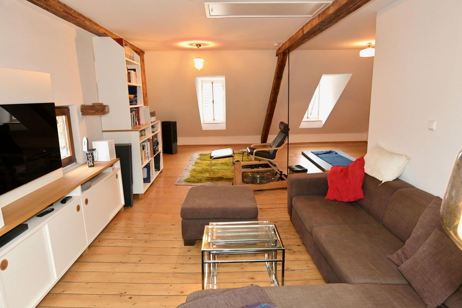 Prodej domu 220 m², pozemek 196 m², Oppenheim, Porýní-Falc Prodej domu 220 m², pozemek 196 m², Oppenheim, Porýní-Falc