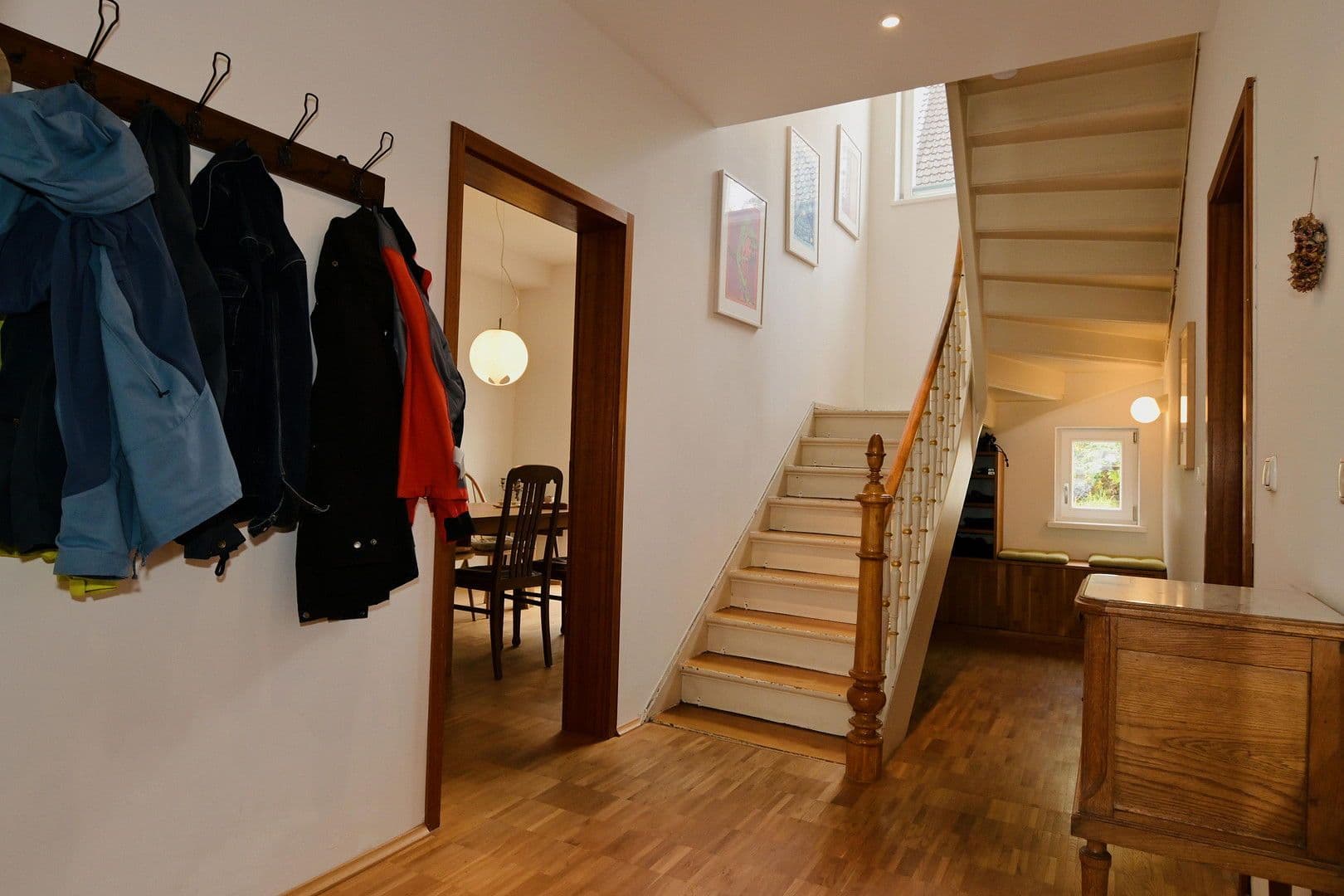 Prodej domu 220 m², pozemek 196 m², Oppenheim, Porýní-Falc Prodej domu 220 m², pozemek 196 m², Oppenheim, Porýní-Falc