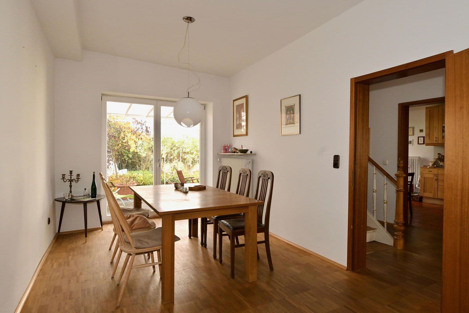 Prodej domu 220 m², pozemek 196 m², Oppenheim, Porýní-Falc Prodej domu 220 m², pozemek 196 m², Oppenheim, Porýní-Falc