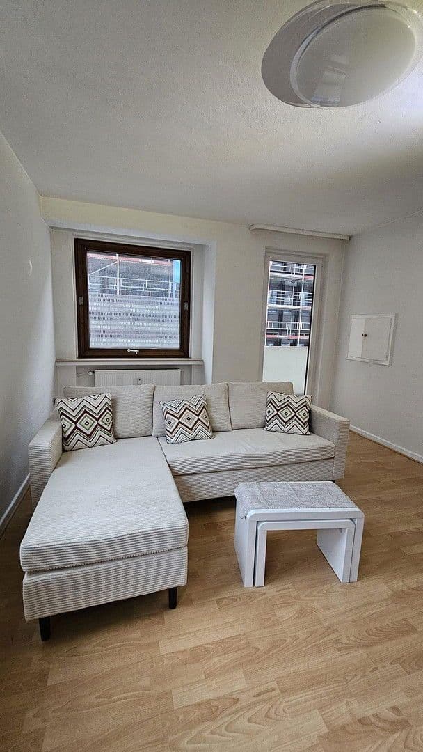 Pronájem bytu 3+1 59 m², Friedrich-Garves-Straße 5, Bremen, Bremen Pronájem bytu 3+1 59 m², Friedrich-Garves-Straße 5, Bremen, Bremen