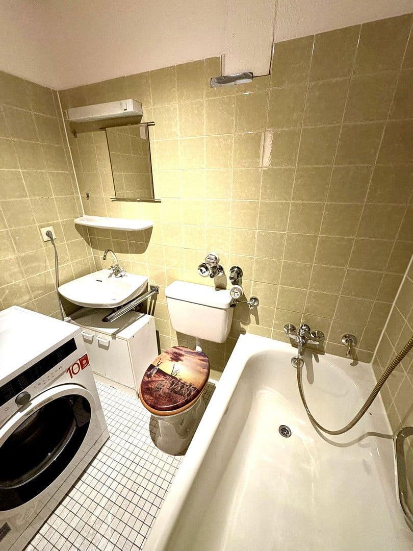 Pronájem bytu 1+1 31 m², Starenweg 10, München, Bavorsko Pronájem bytu 1+1 31 m², Starenweg 10, München, Bavorsko