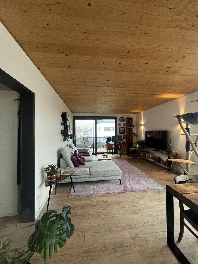 Pronájem bytu 2+kk 88 m², Aschaffenburg, Bavorsko Pronájem bytu 2+kk 88 m², Aschaffenburg, Bavorsko