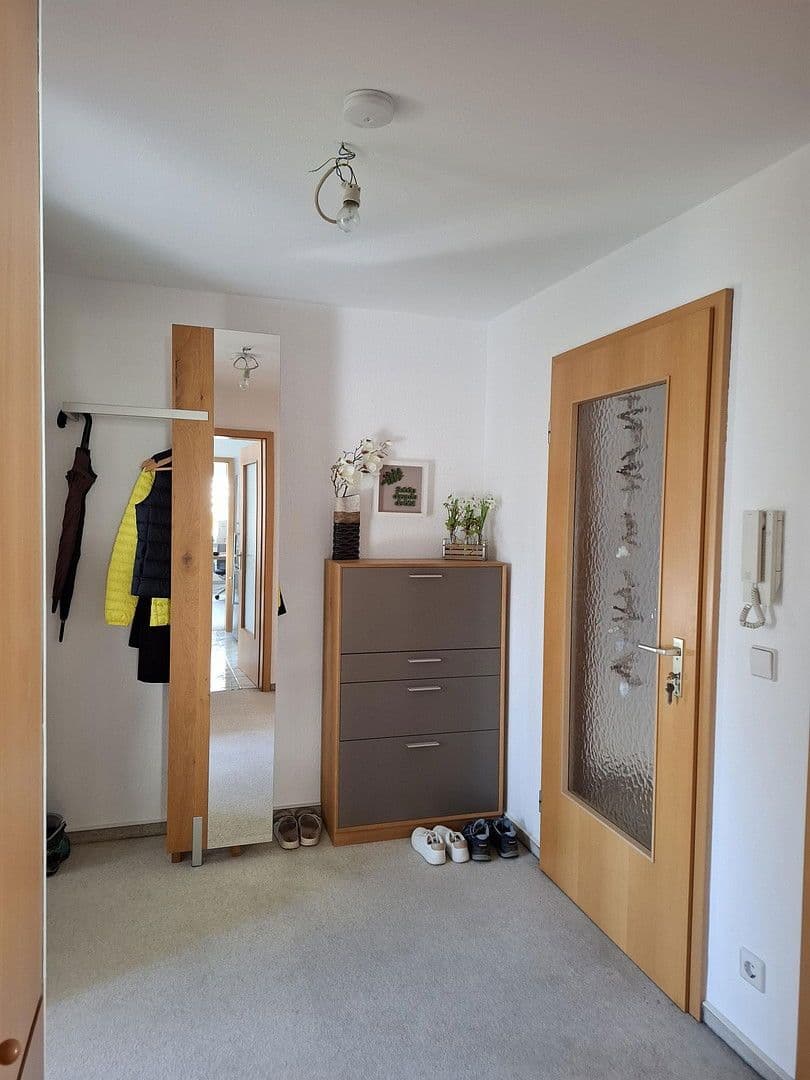 Pronájem bytu 3+1 62 m², Stuttgart, Bádensko-Württembersko Pronájem bytu 3+1 62 m², Stuttgart, Bádensko-Württembersko