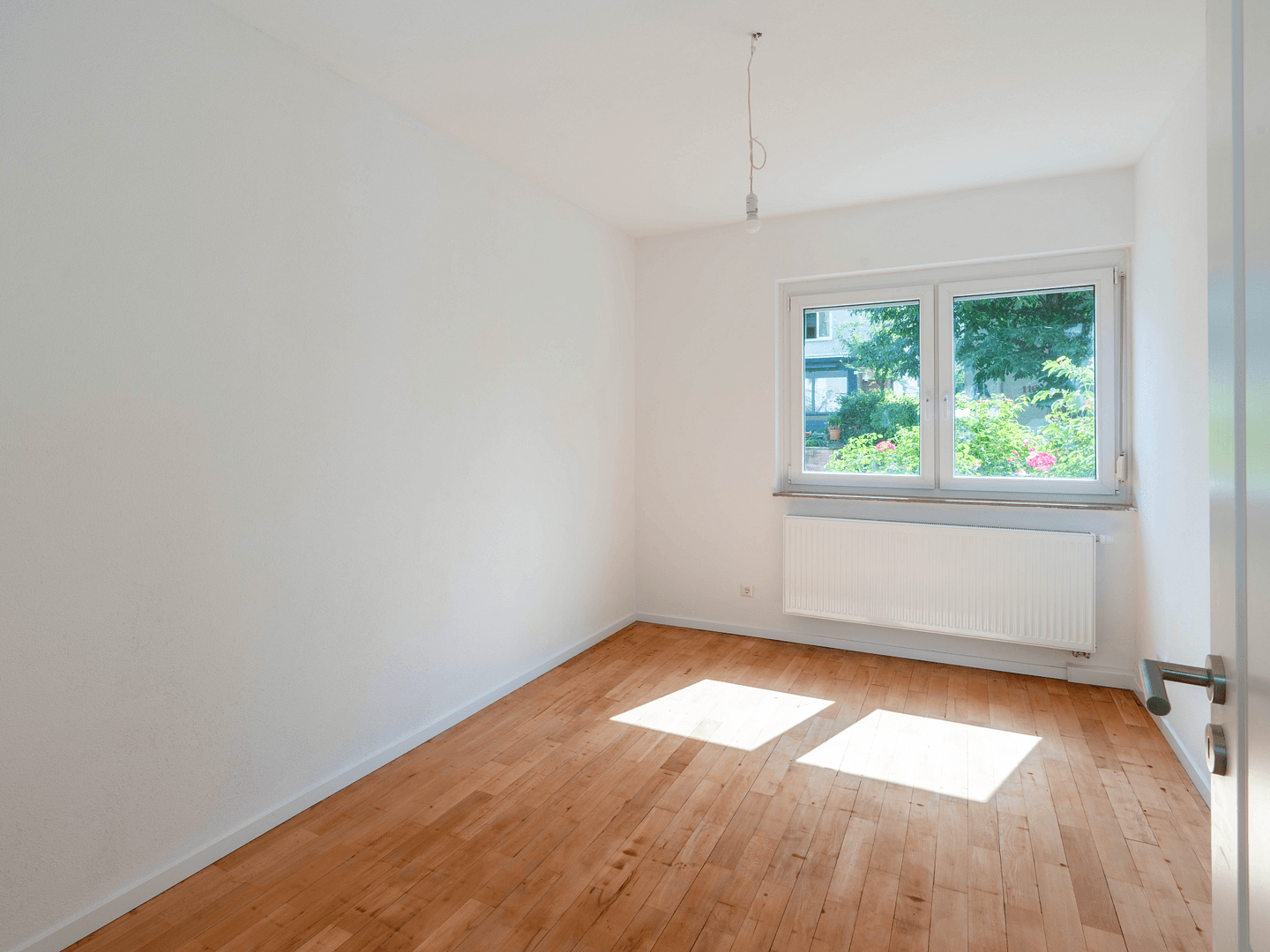 Prodej bytu 3+1 68 m², Stuttgart, Bádensko-Württembersko Prodej bytu 3+1 68 m², Stuttgart, Bádensko-Württembersko