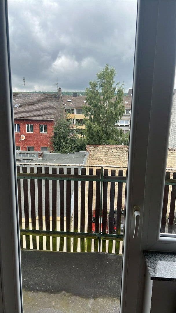 Pronájem bytu 3+1 88 m², Wuppertal, Severní Porýní-Vestfálsko Pronájem bytu 3+1 88 m², Wuppertal, Severní Porýní-Vestfálsko