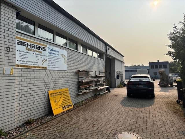 Prodej nebytového prostoru 1.780 m², Burgdorf, Dolní Sasko Prodej nebytového prostoru 1.780 m², Burgdorf, Dolní Sasko