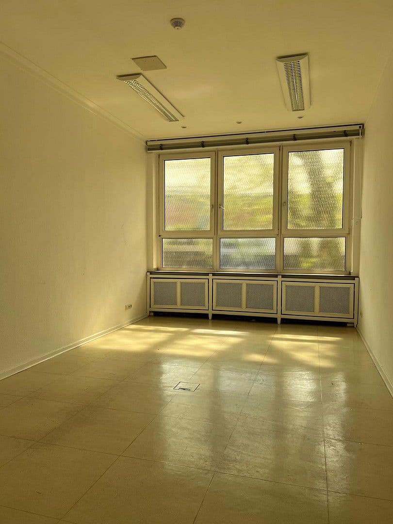 Pronájem kanceláře 270 m², Magdeburgerstrasse 37, Gelsenkirchen, Severní Porýní-Vestfálsko Pronájem kanceláře 270 m², Magdeburgerstrasse 37, Gelsenkirchen, Severní Porýní-Vestfálsko