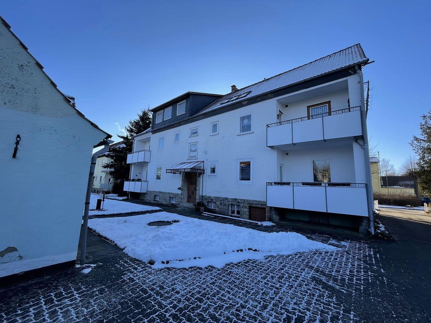 Pronájem bytu 5+1 136 m², Bahnhofstr. 34, Helmstedt, Dolní Sasko Pronájem bytu 5+1 136 m², Bahnhofstr. 34, Helmstedt, Dolní Sasko