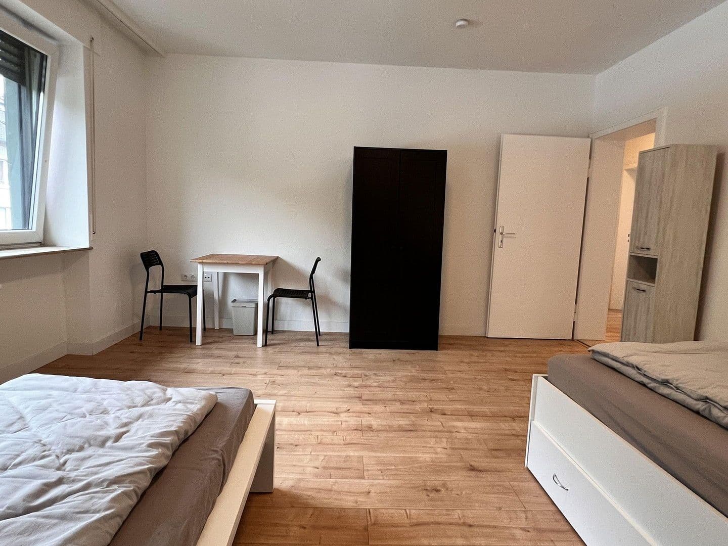 Pronájem bytu 3+1 74 m², Calwerstr., Pforzheim, Bádensko-Württembersko Pronájem bytu 3+1 74 m², Calwerstr., Pforzheim, Bádensko-Württembersko