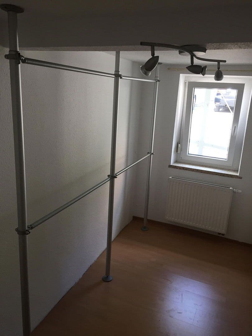 Pronájem bytu 4+1 101 m², Stuttgart, Bádensko-Württembersko Pronájem bytu 4+1 101 m², Stuttgart, Bádensko-Württembersko