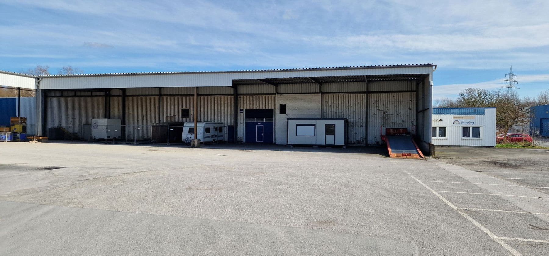 Pronájem nebytového prostoru 5.800 m², Industriestr. 12 a + 12 b, Bergkamen, Severní Porýní-Vestfálsko Pronájem nebytového prostoru 5.800 m², Industriestr. 12 a + 12 b, Bergkamen, Severní Porýní-Vestfálsko