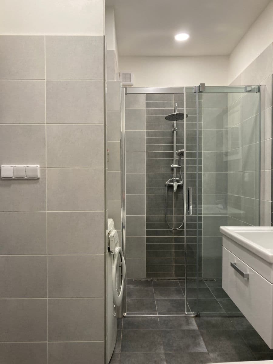 Prodej bytu 2+1 85 m², Husova, Čáslav, Středočeský kraj Prodej bytu 2+1 85 m², Husova, Čáslav, Středočeský kraj