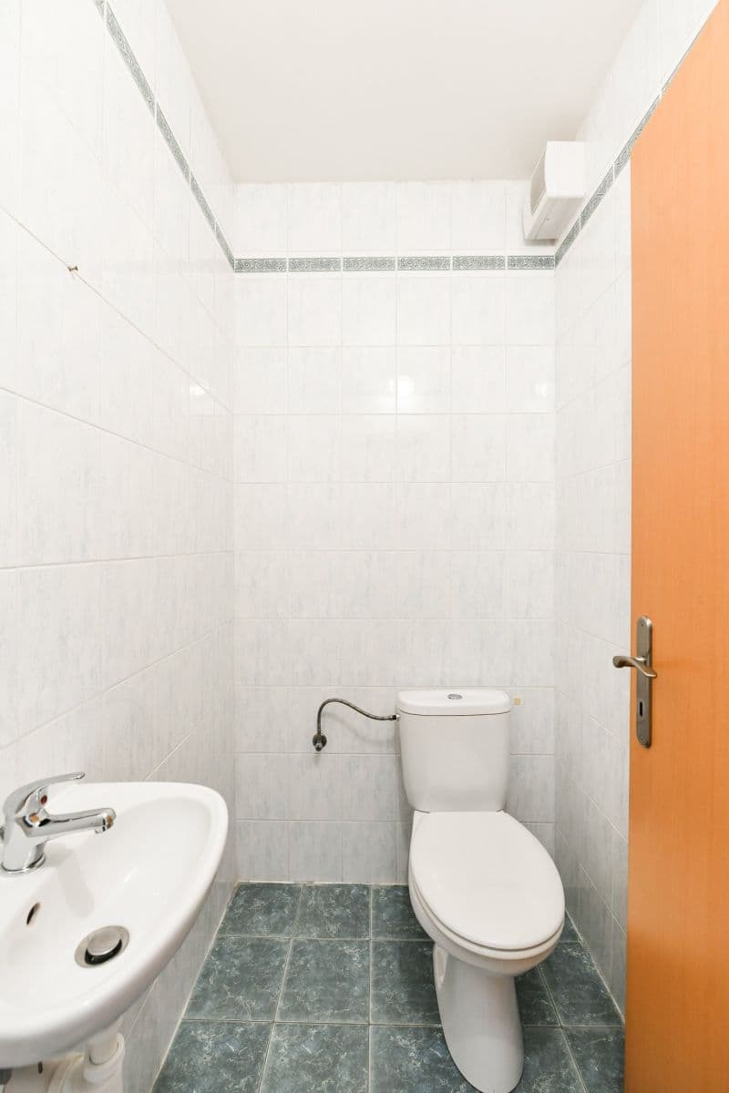 Pronájem bytu 2+kk 58 m², Šternovská, Praha, Praha Pronájem bytu 2+kk 58 m², Šternovská, Praha, Praha