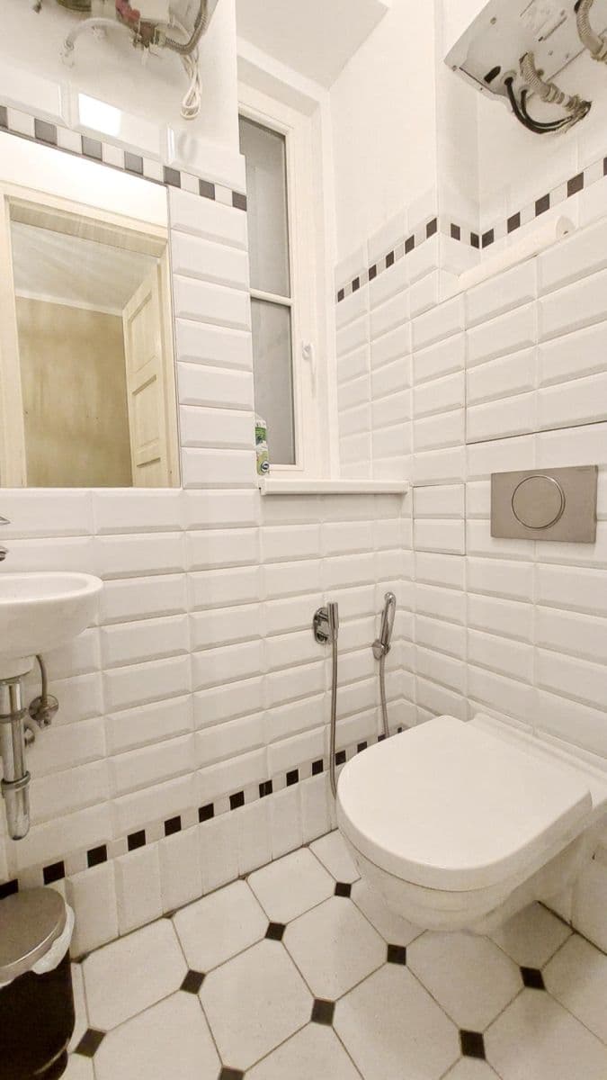 Pronájem bytu 2+kk 54 m², Moskevská, Praha, Praha Pronájem bytu 2+kk 54 m², Moskevská, Praha, Praha