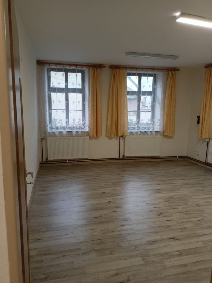 Pronájem bytu 2+1 60 m², Křížová, Jihlava, Kraj Vysočina Pronájem bytu 2+1 60 m², Křížová, Jihlava, Kraj Vysočina