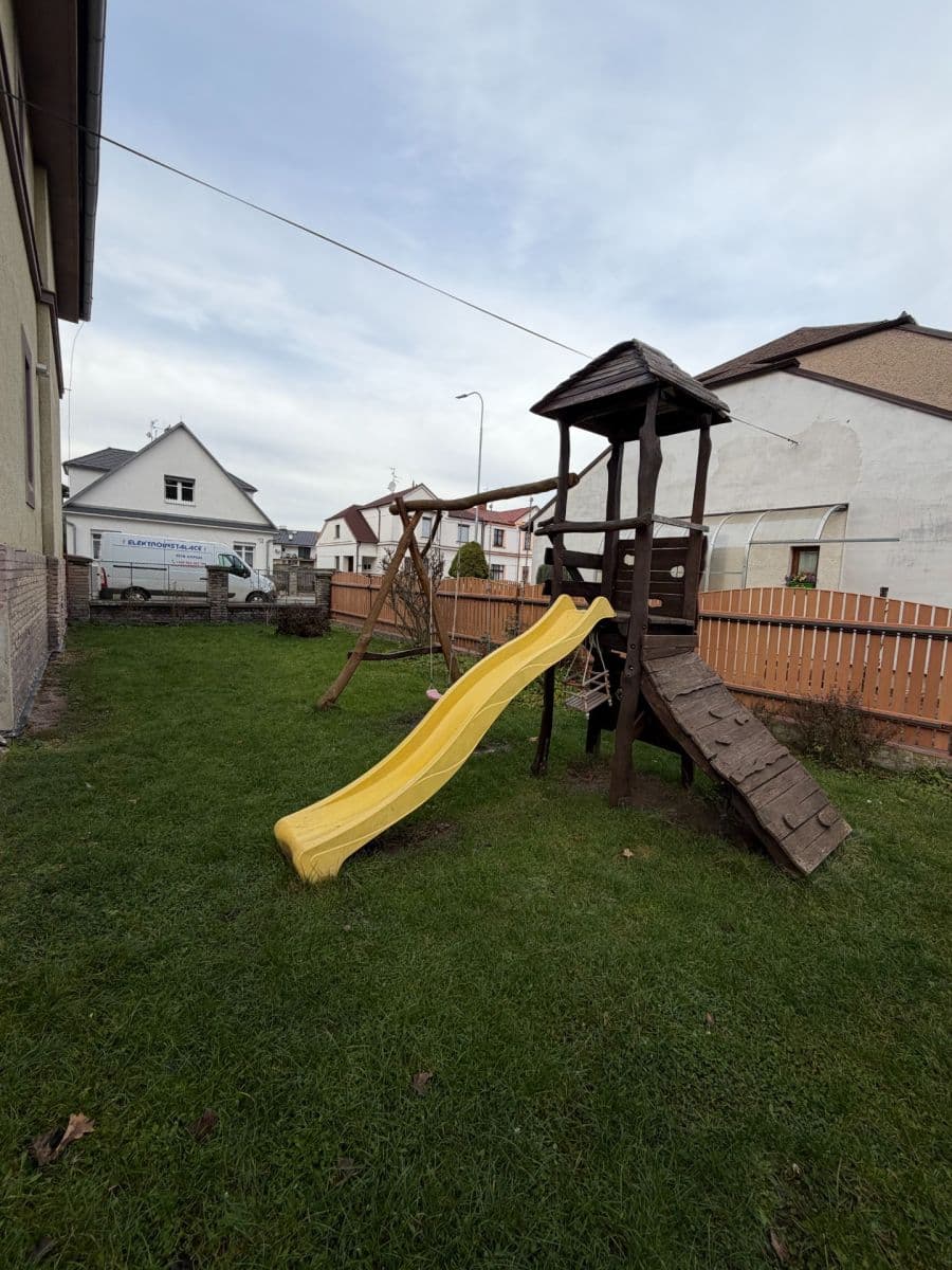 Prodej bytu 3+kk 77 m², Sadovská, Hradec Králové, Královéhradecký kraj Prodej bytu 3+kk 77 m², Sadovská, Hradec Králové, Královéhradecký kraj