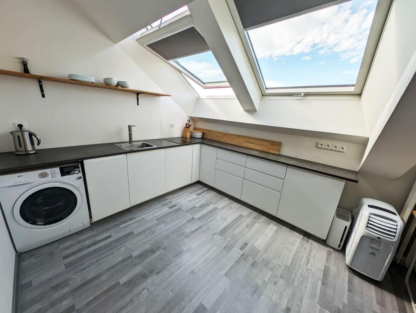 Pronájem bytu 2+kk 54 m², U Průhonu, Praha, Praha Pronájem bytu 2+kk 54 m², U Průhonu, Praha, Praha