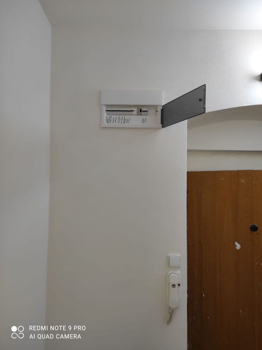 Pronájem bytu 1+1 32 m², Houškova, Plzeň, Plzeňský kraj Pronájem bytu 1+1 32 m², Houškova, Plzeň, Plzeňský kraj