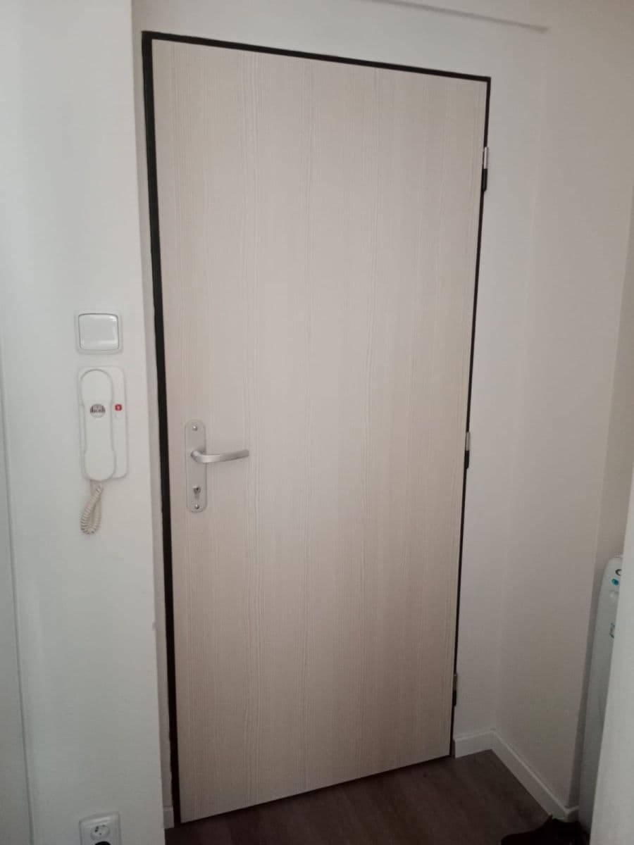 Pronájem bytu 1+1 32 m², Houškova, Plzeň, Plzeňský kraj Pronájem bytu 1+1 32 m², Houškova, Plzeň, Plzeňský kraj