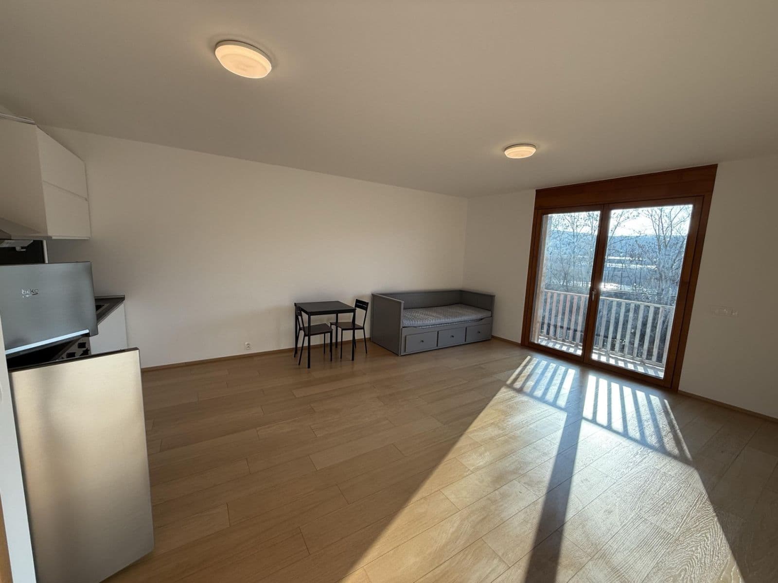 Pronájem bytu 1+kk 48 m², Vrátnická, Praha, Praha Pronájem bytu 1+kk 48 m², Vrátnická, Praha, Praha