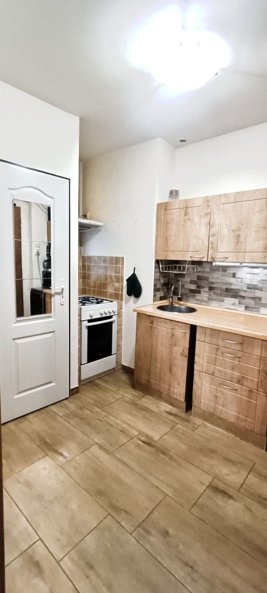 Pronájem bytu 2+kk 47 m², Na Žertvách, Praha, Praha Pronájem bytu 2+kk 47 m², Na Žertvách, Praha, Praha