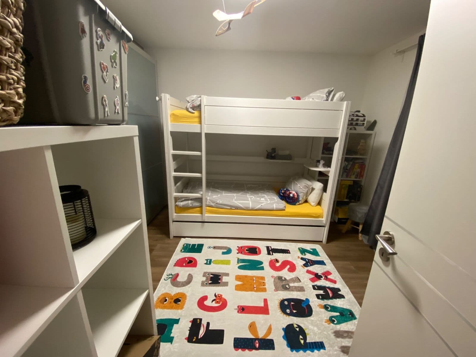 Pronájem bytu 2+1 55 m², Choceradská, Praha, Praha Pronájem bytu 2+1 55 m², Choceradská, Praha, Praha