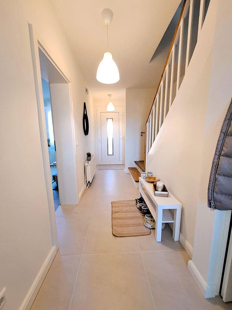 Prodej domu 121 m², pozemek 221 m², Bergstraße 37c, Stendal, Sasko-Anhaltsko Prodej domu 121 m², pozemek 221 m², Bergstraße 37c, Stendal, Sasko-Anhaltsko