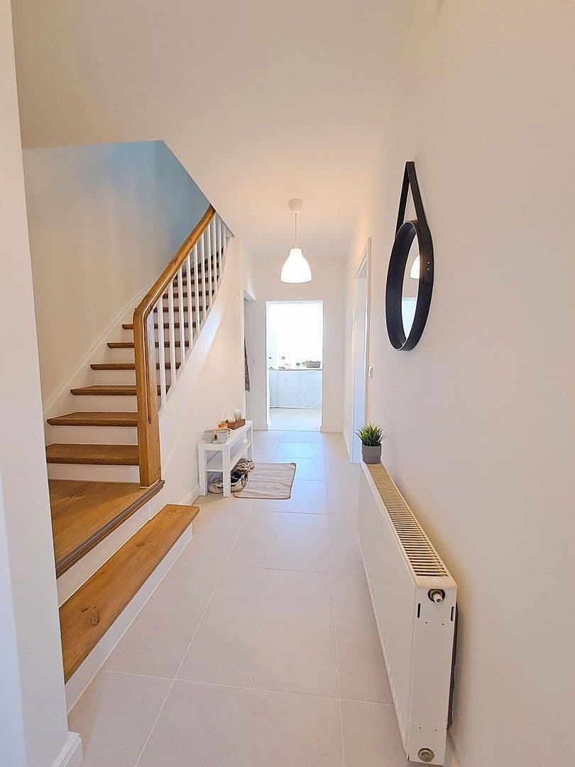 Prodej domu 121 m², pozemek 221 m², Bergstraße 37c, Stendal, Sasko-Anhaltsko Prodej domu 121 m², pozemek 221 m², Bergstraße 37c, Stendal, Sasko-Anhaltsko