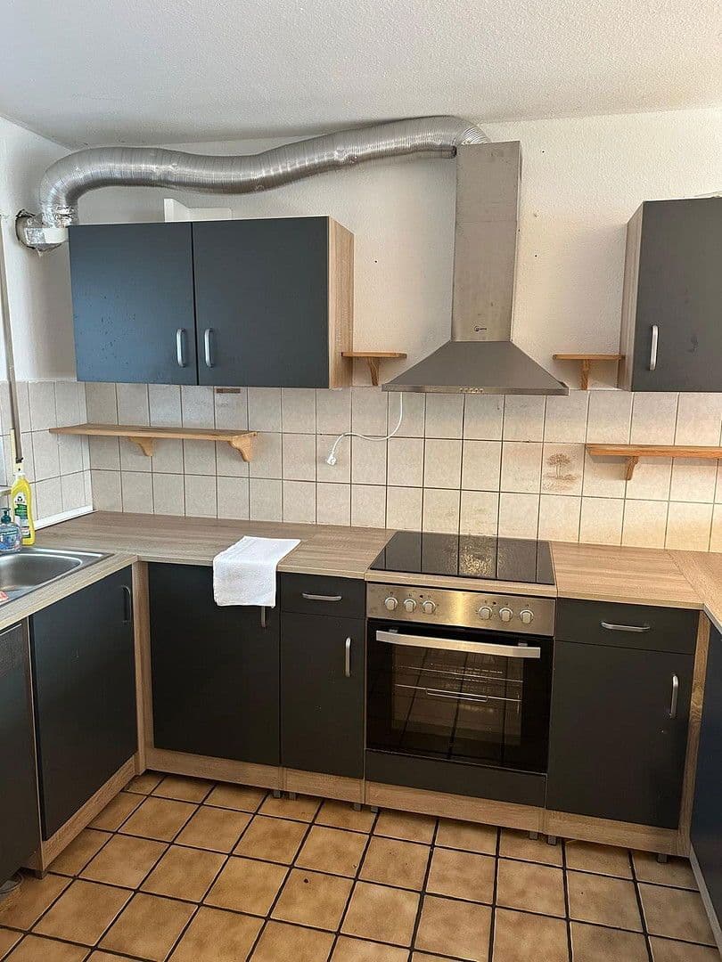 Prodej domu 95 m², pozemek 131 m², Illingen, Bádensko-Württembersko Prodej domu 95 m², pozemek 131 m², Illingen, Bádensko-Württembersko