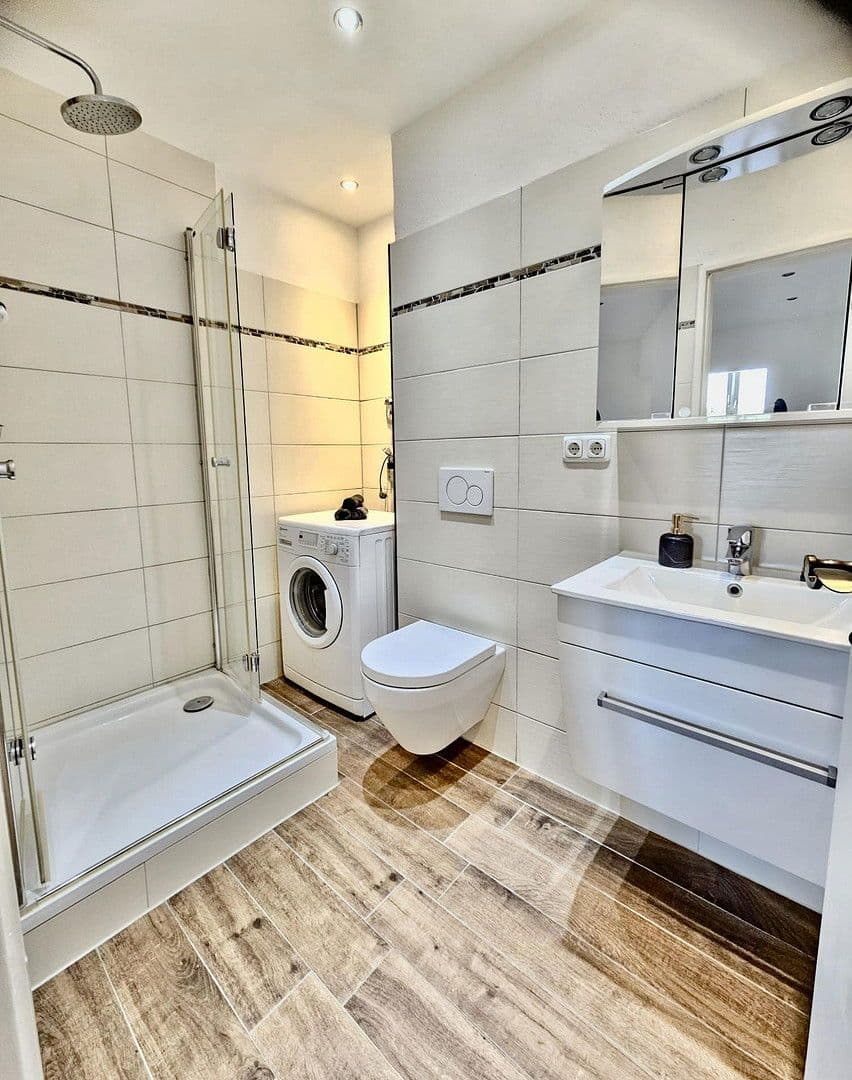 Prodej bytu 2+1 62 m², Frankfurt, Hessen Prodej bytu 2+1 62 m², Frankfurt, Hessen