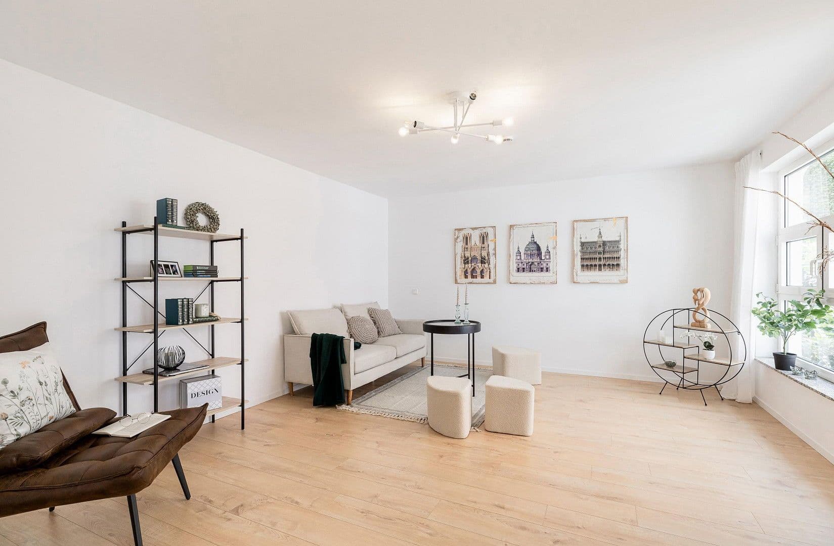 Prodej bytu 4+1 141 m², Offenbach, Hessen Prodej bytu 4+1 141 m², Offenbach, Hessen