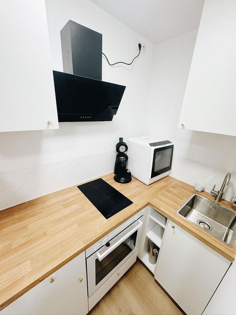 Pronájem bytu 45 m², Ratoldstraße 30, München, Bavorsko Pronájem bytu 45 m², Ratoldstraße 30, München, Bavorsko