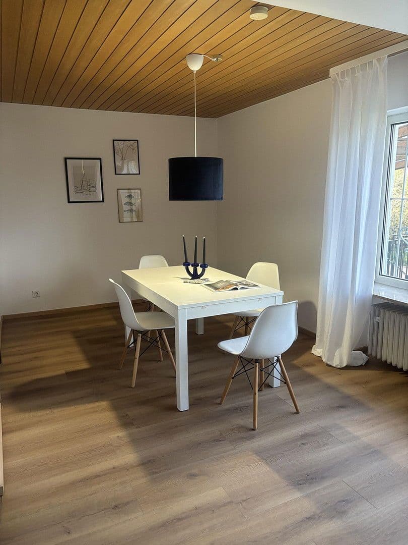 Prodej domu 205 m², pozemek 635 m², Worms, Porýní-Falc Prodej domu 205 m², pozemek 635 m², Worms, Porýní-Falc