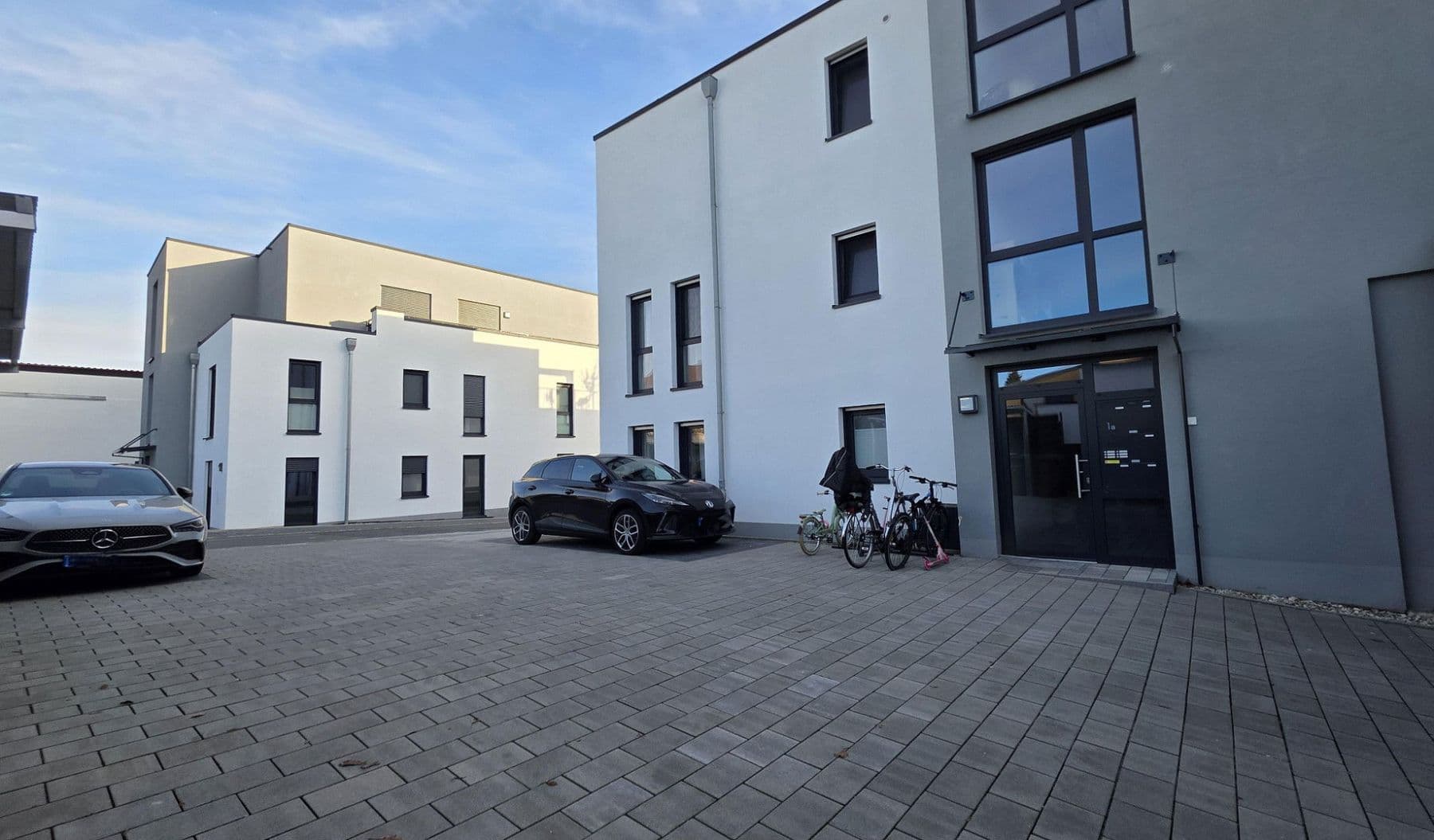 Prodej bytu 3+1 91 m², Zirndorf, Bavorsko Prodej bytu 3+1 91 m², Zirndorf, Bavorsko