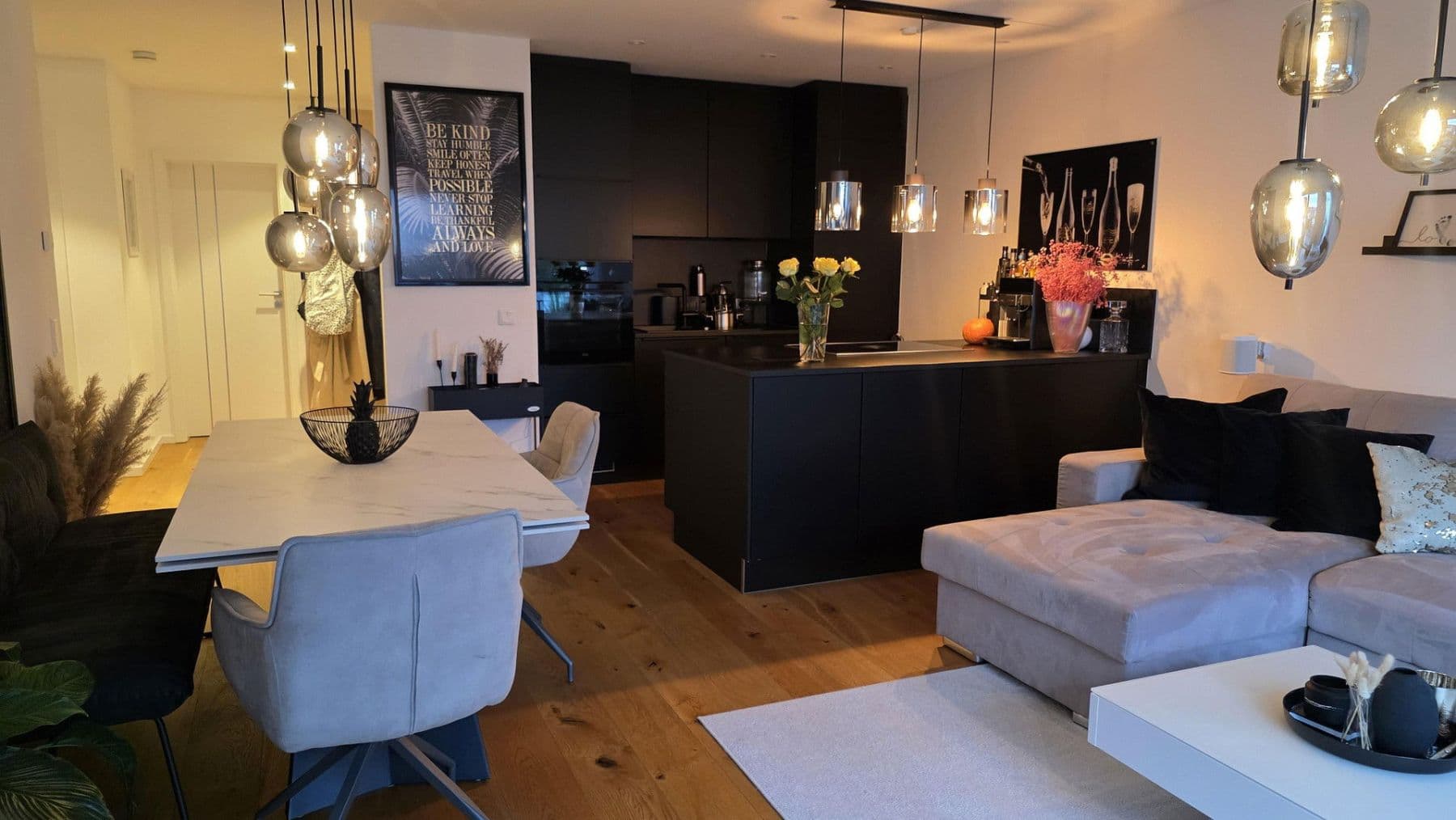 Prodej bytu 3+1 91 m², Zirndorf, Bavorsko Prodej bytu 3+1 91 m², Zirndorf, Bavorsko