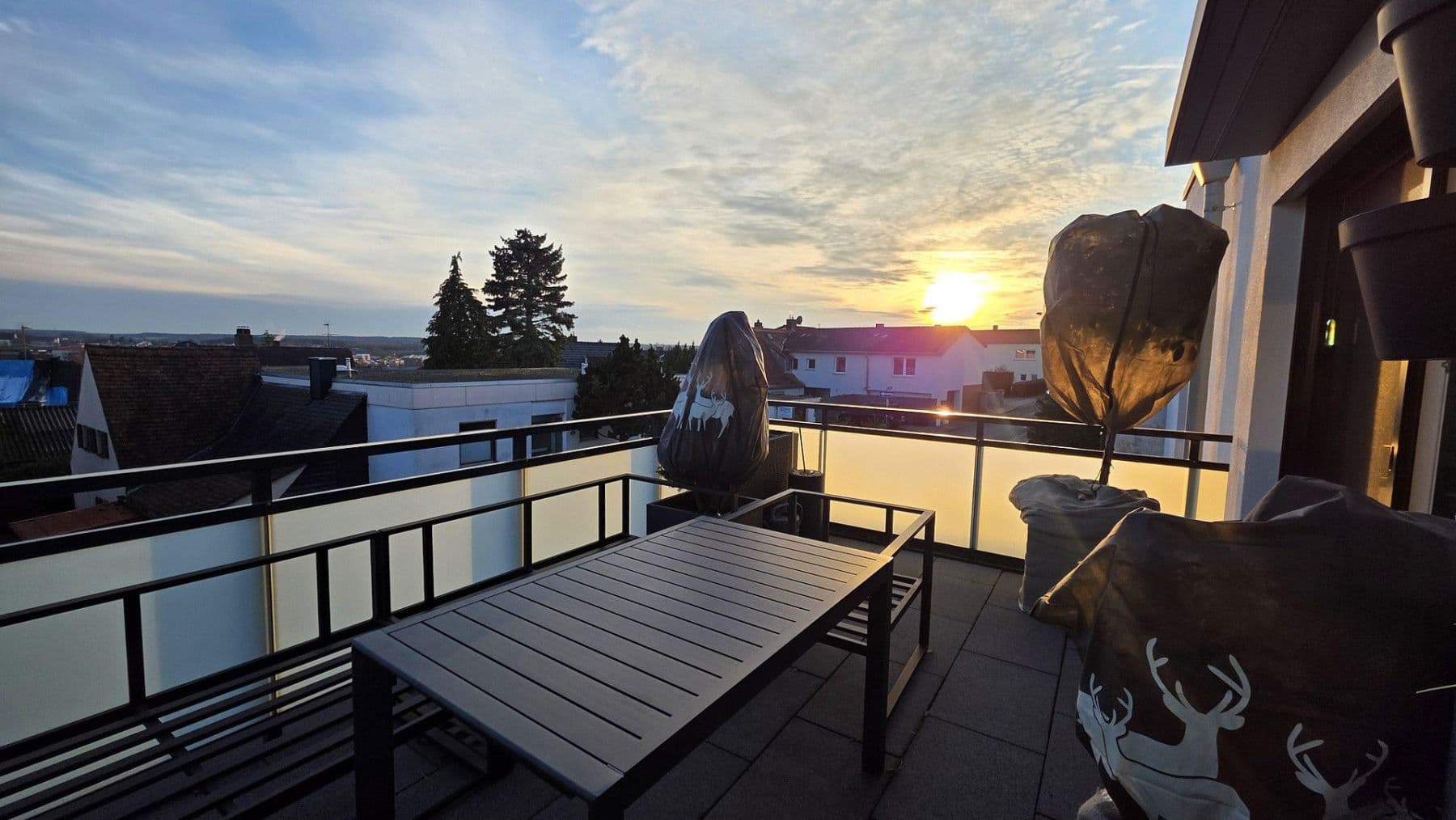 Prodej bytu 3+1 91 m², Zirndorf, Bavorsko Prodej bytu 3+1 91 m², Zirndorf, Bavorsko