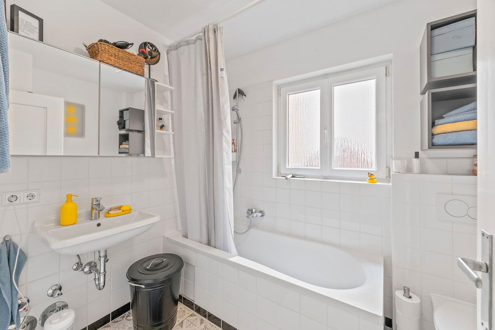 Prodej bytu 3+kk 92 m², Leonberg, Bádensko-Württembersko Prodej bytu 3+kk 92 m², Leonberg, Bádensko-Württembersko