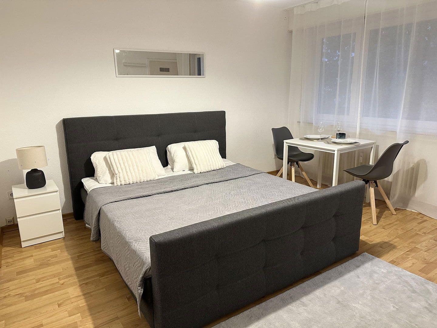 Pronájem bytu 1+kk 33 m², Stuttgart, Bádensko-Württembersko Pronájem bytu 1+kk 33 m², Stuttgart, Bádensko-Württembersko