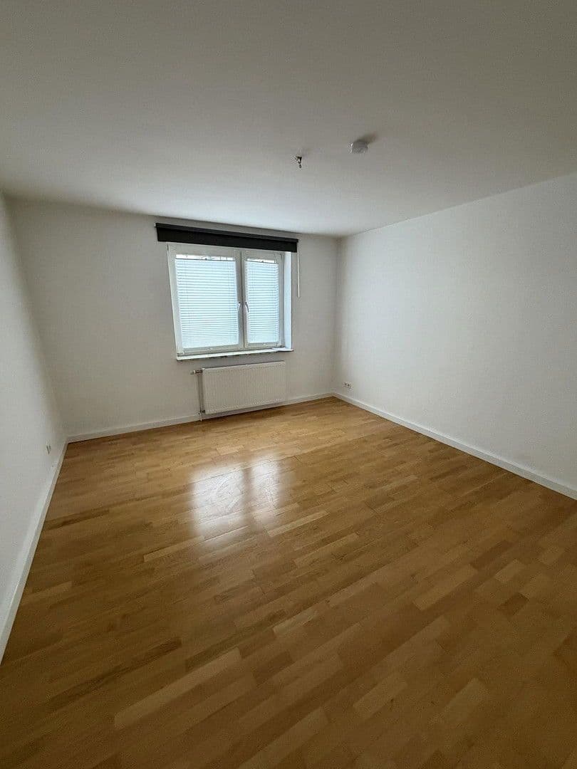 Pronájem bytu 2+kk 66 m², Carmerstrasse 29, Essen, Severní Porýní-Vestfálsko Pronájem bytu 2+kk 66 m², Carmerstrasse 29, Essen, Severní Porýní-Vestfálsko