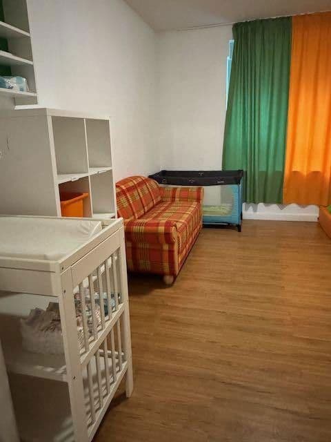 Prodej bytu 2+1 66 m², Düsseldorf, Severní Porýní-Vestfálsko Prodej bytu 2+1 66 m², Düsseldorf, Severní Porýní-Vestfálsko