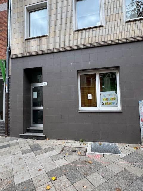 Prodej bytu 2+1 66 m², Düsseldorf, Severní Porýní-Vestfálsko Prodej bytu 2+1 66 m², Düsseldorf, Severní Porýní-Vestfálsko