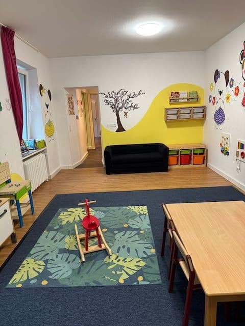 Prodej bytu 2+1 66 m², Düsseldorf, Severní Porýní-Vestfálsko Prodej bytu 2+1 66 m², Düsseldorf, Severní Porýní-Vestfálsko