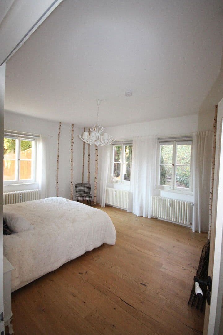 Prodej bytu 4+1 159 m², Calw, Bádensko-Württembersko Prodej bytu 4+1 159 m², Calw, Bádensko-Württembersko