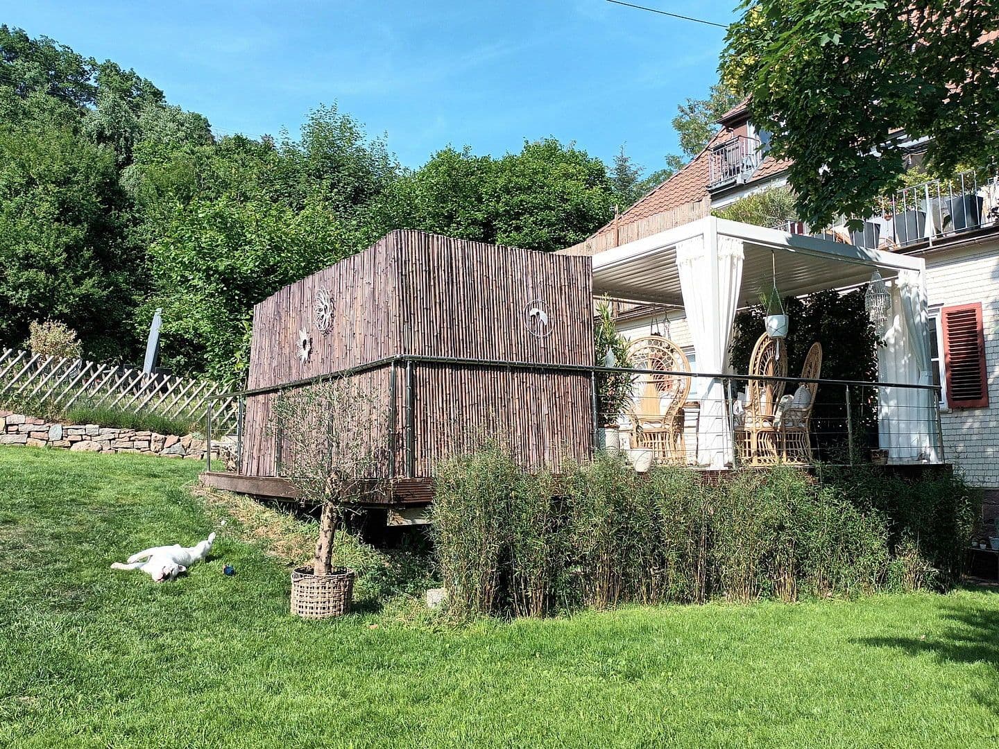 Prodej bytu 4+1 159 m², Calw, Bádensko-Württembersko Prodej bytu 4+1 159 m², Calw, Bádensko-Württembersko